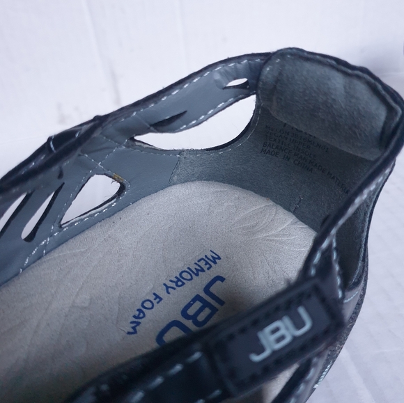 JBU Wm Melon Black Memory Foam Vegan Cutout Leather Sneakers Velcro T-Strap 7.5 - Picture 3 of 16